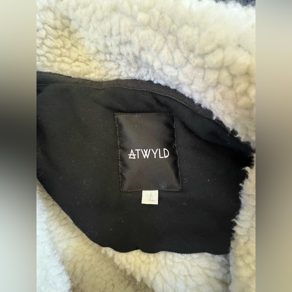 ATWYLD - Cosmonaut Leather / Fleece Women's Jacket - Size Large - Picture 5 of 8